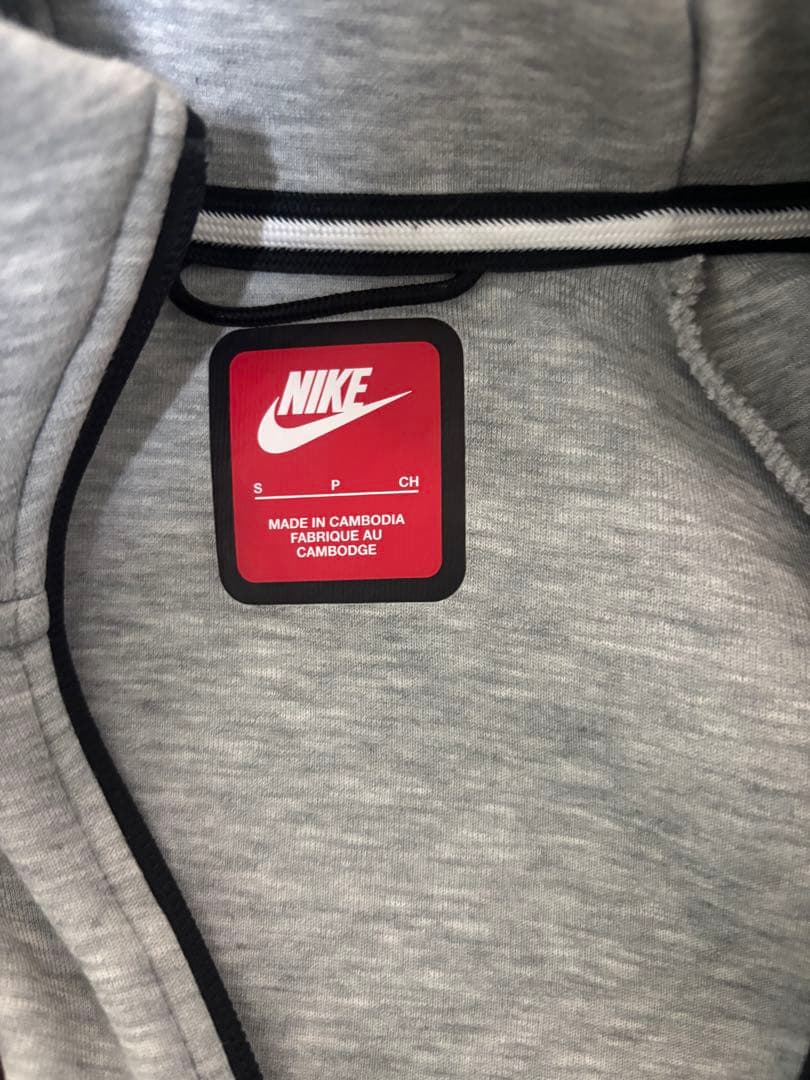 Nike テックフリースS グレー上下