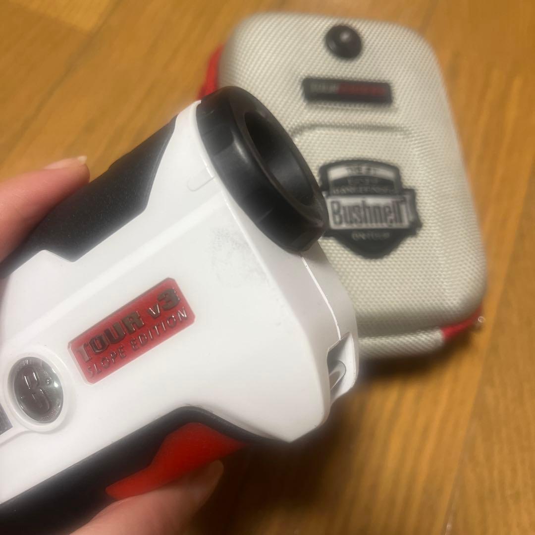 ブッシュネル　ツアーV3 ゴルフ距離計測器