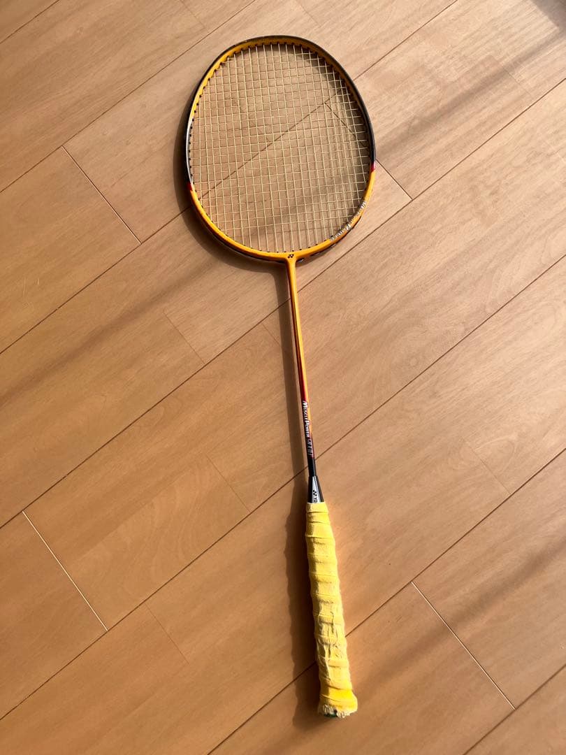YONEX マッスルパワー90 ヒビなし ガットあり 3U G5