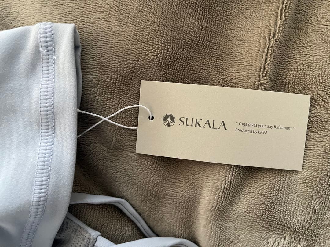 スカーラ SUKALA カップ付きキャミソール レギンスセットアップ Sサイズ