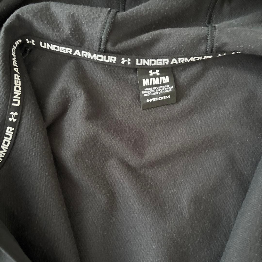 限定値下げUnder Armour ブラックジャージ上下セット M