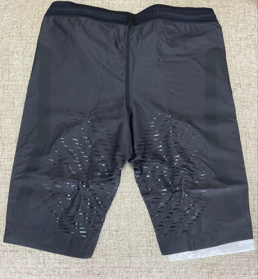 新品 アシックス SPEED TIGHT Sサイズ
