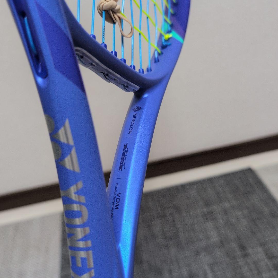 YONEX EZONE 100 テニスラケット G2