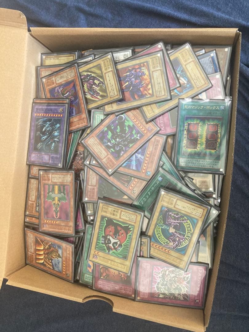 遊戯王 OCG 約1250枚 完全引退品 初期 2期 初期ブルーアイズ 希少