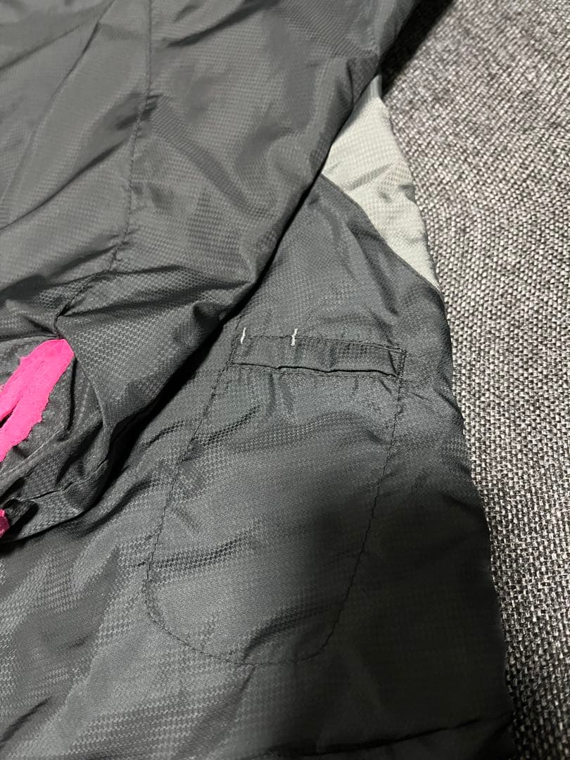 Oakley メンズジャケット パンツ セットアップ 黒 ピンク