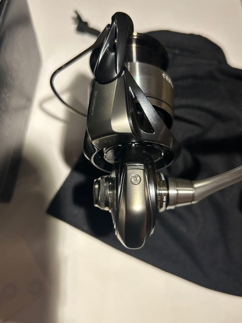ダイワ 24セルテート LT3000-CH スピニングリール 超美品