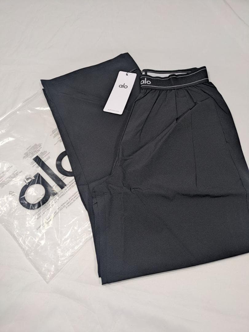 Alo Yoga アローヨガ Suit Up Trouser / Sサイズ