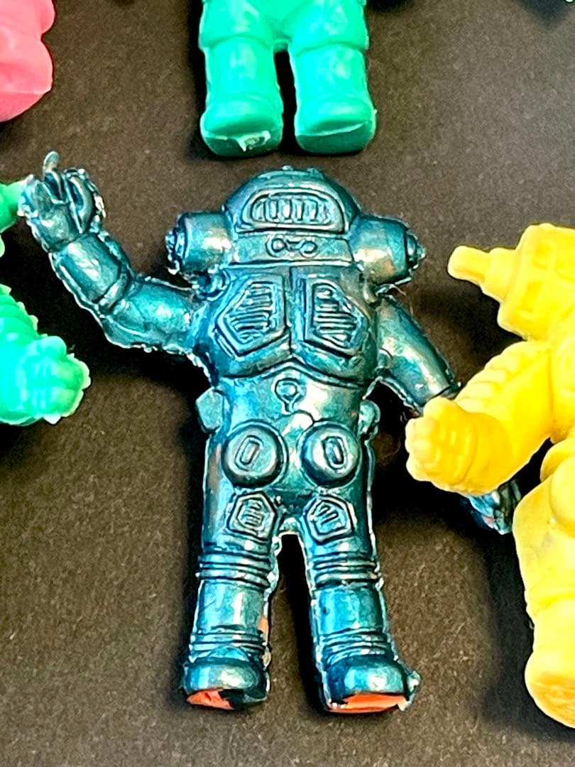 【当時物】ポピー　怪獣消しゴム　91体　ベタつき無　メタリック有　まとめ売り