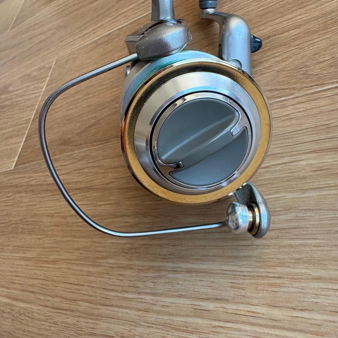 ダイワ　スピニングリール　トーナメントX 2500SiA スプール　取説付き