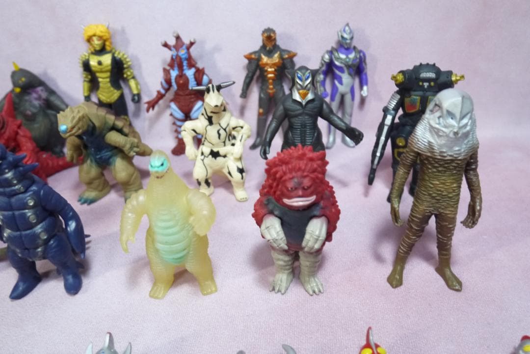 ウルトラマン　ウルトラ怪獣　ミニソフビ　48体