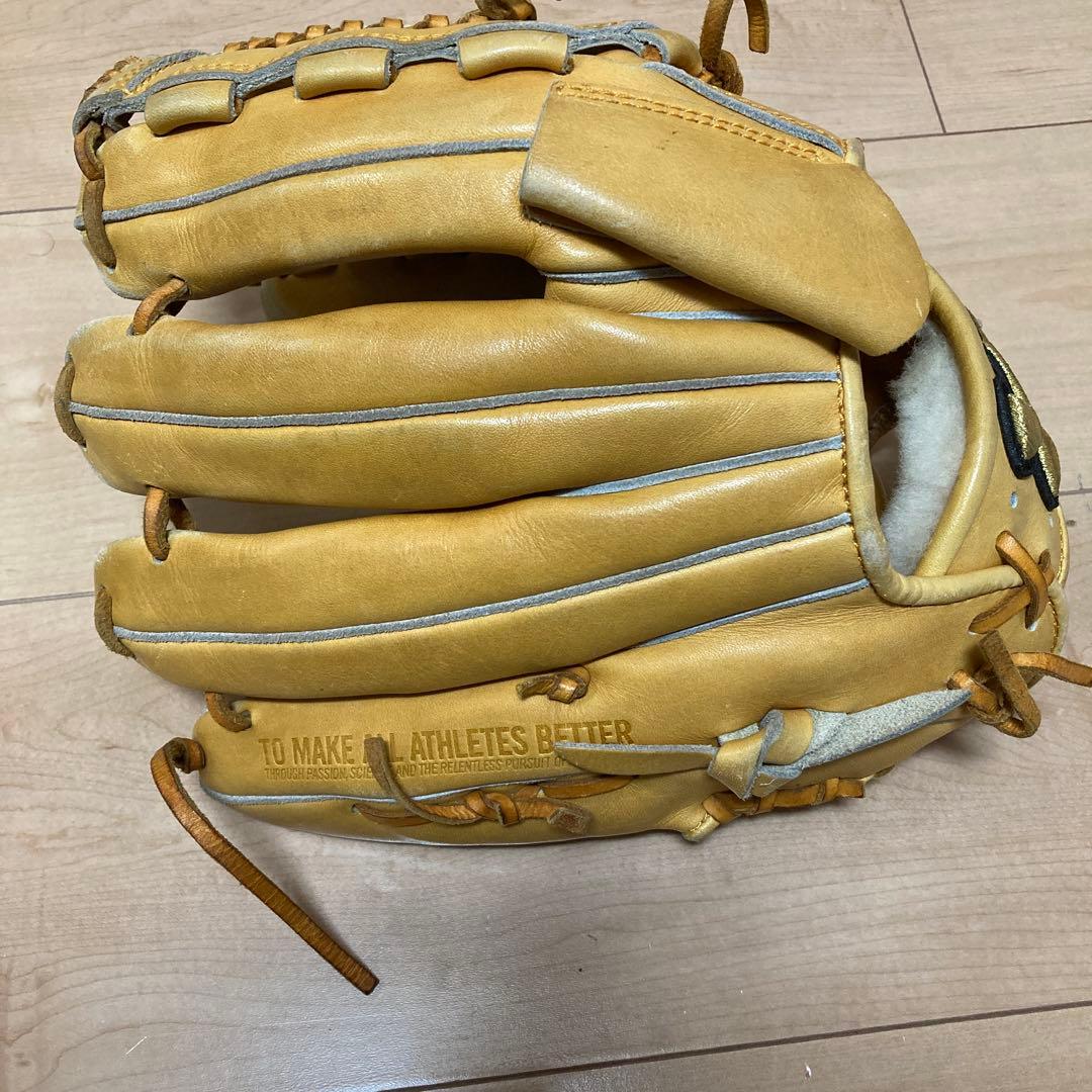 Under Armour アンダーアーマー グローブ QUB0077 日本製