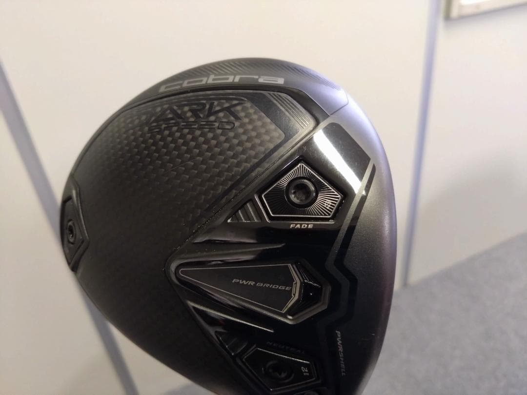 コブラダークスピード LS ドライバー 10.5°