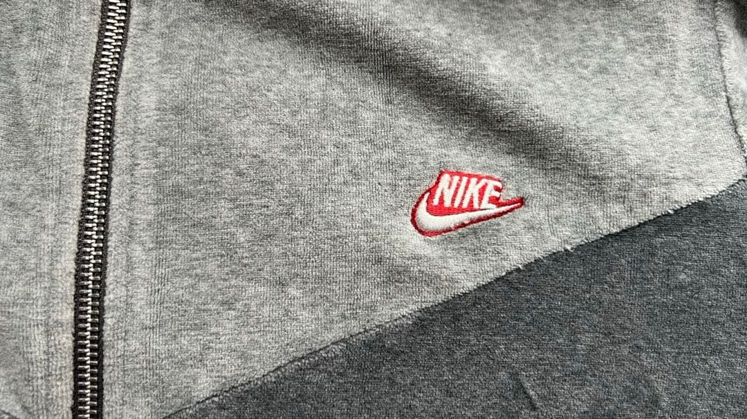 ナイキ NIKE トラックジャケット ベロア 刺繍 バイカラー
