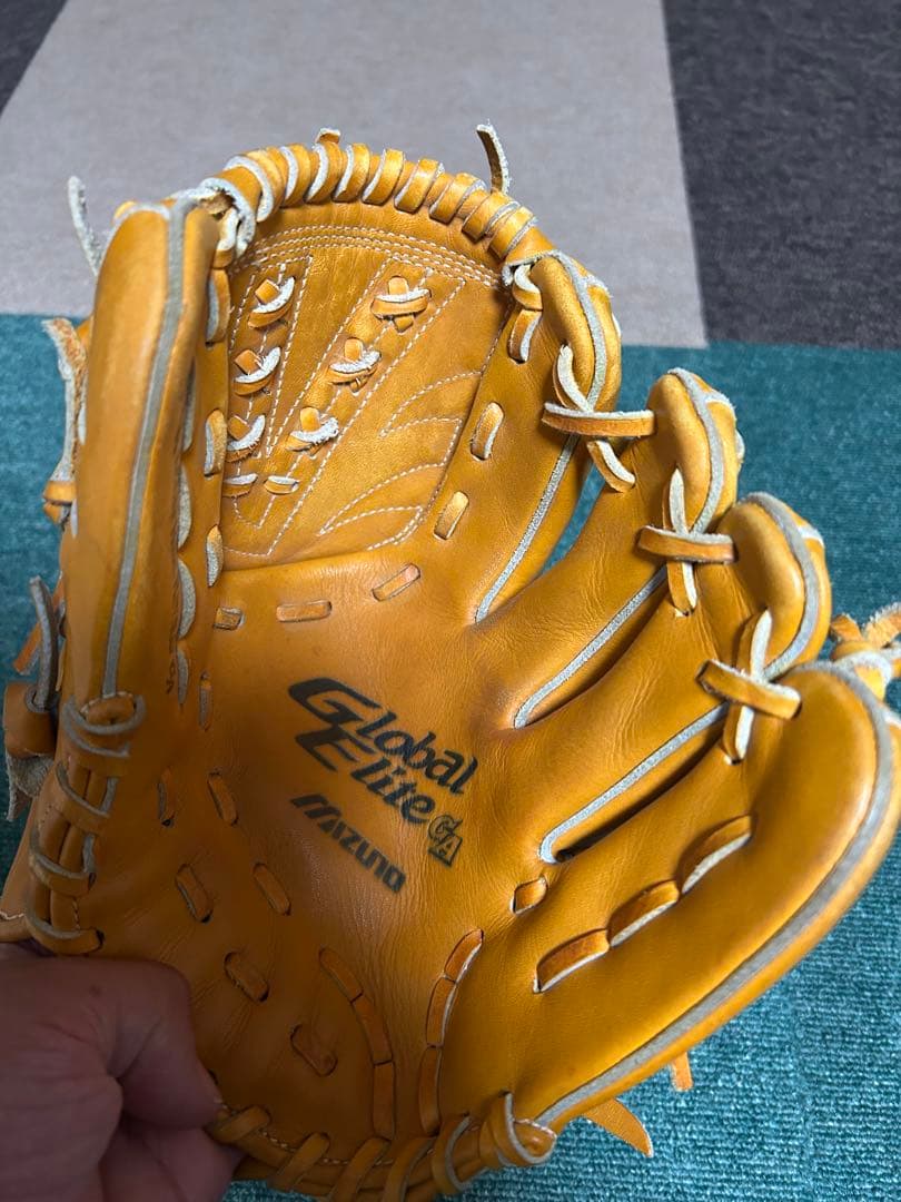 グローバルエリート　GA 少年軟式　内野手用