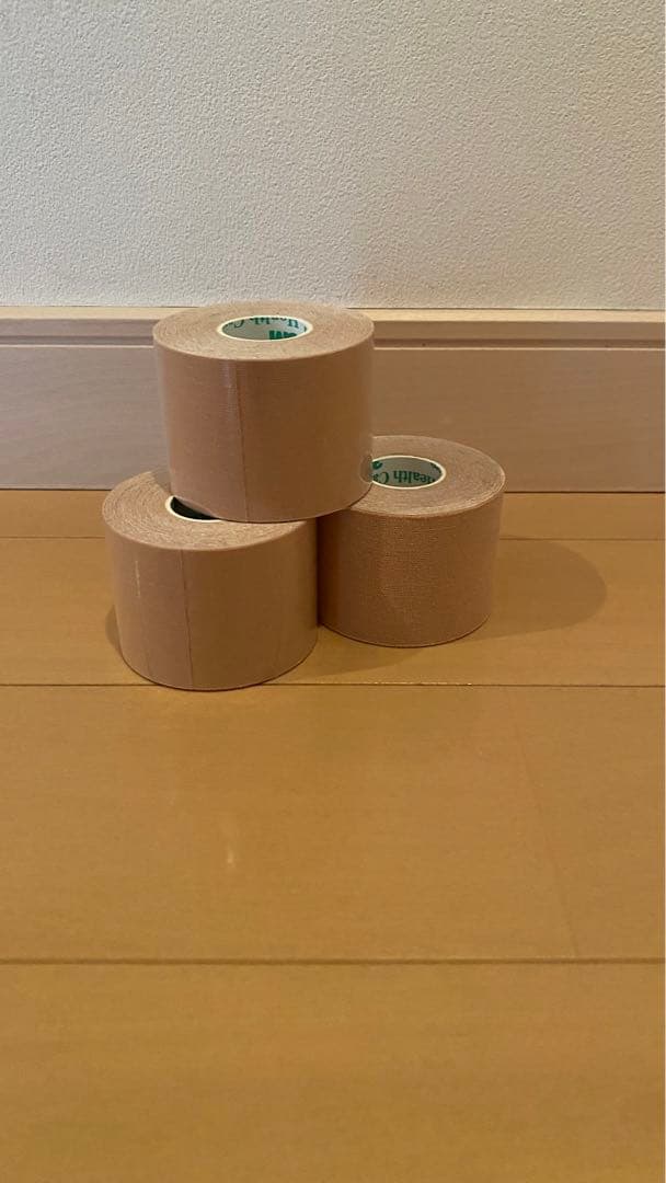 キネシオテーピングセット　（サービス品付き）