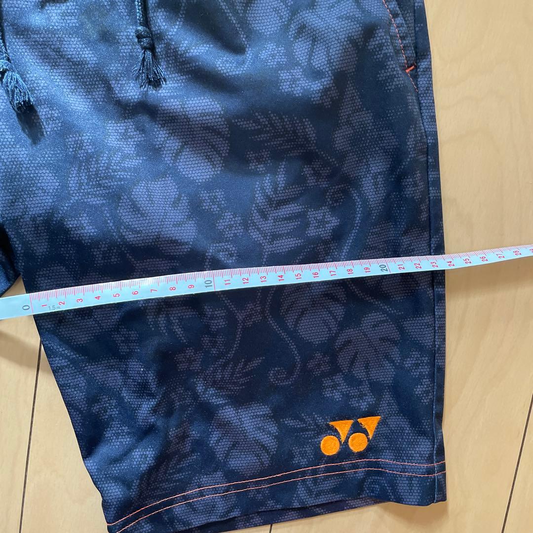 ヨネックス　ハーフパンツ　Sサイズ　ボタニカル柄
