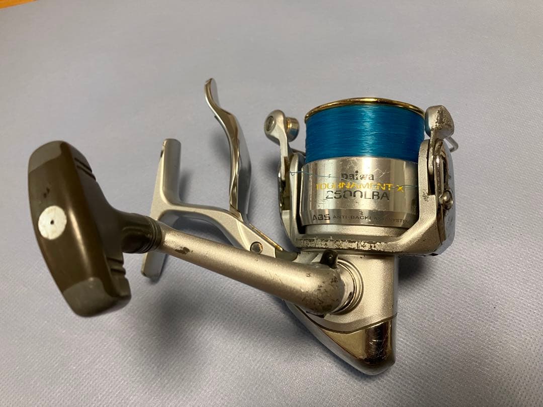 【お買得】2個セット　ダイワ　トーナメント2000LBA、X2500LBA