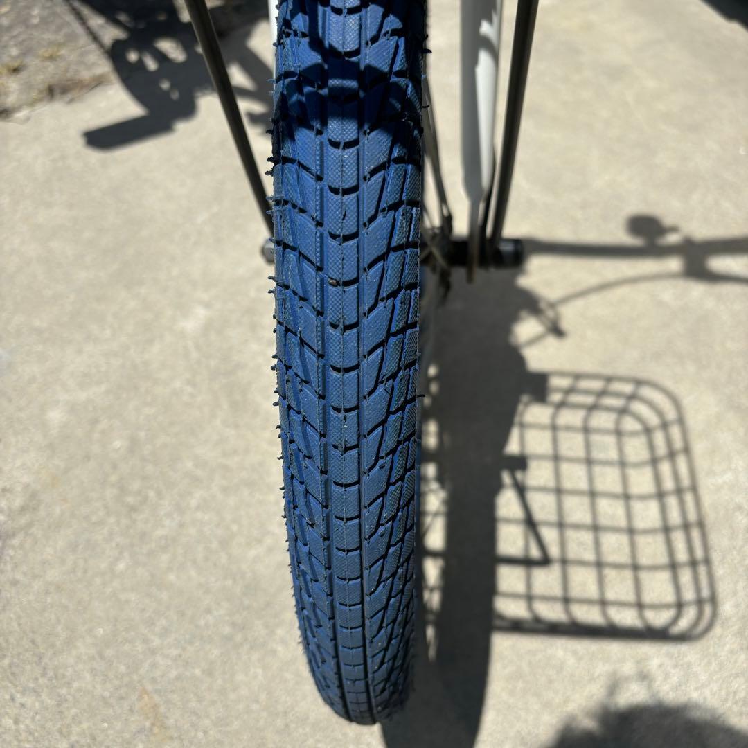 【引き取り限定】GRAPHIS 折りたたみ自転車　6段変速