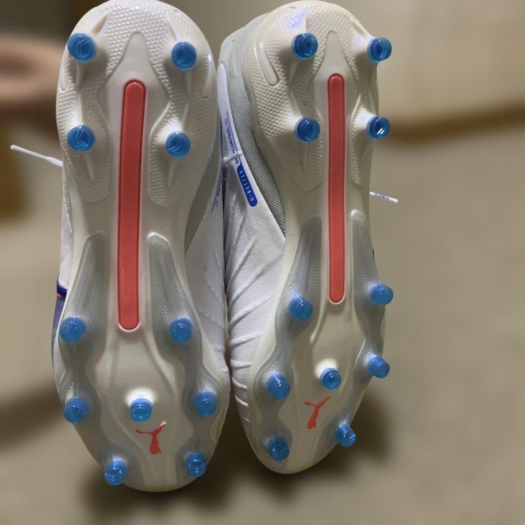 PUMA KING サッカーシューズ ホワイト/マルチカラー