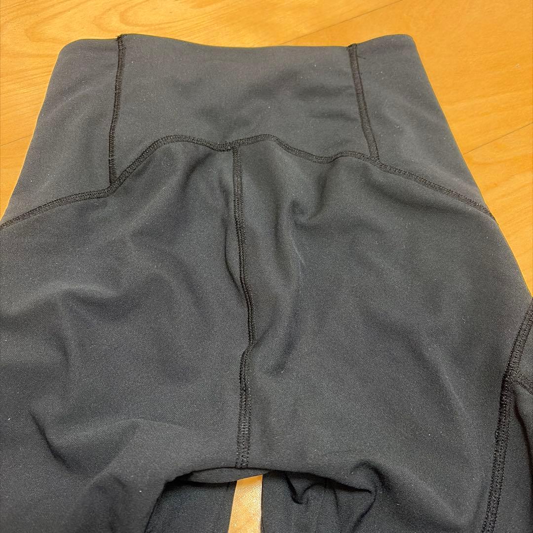 美品《リントスル》パーフェクトフォームレギンス　トレーニング　ブラック・L