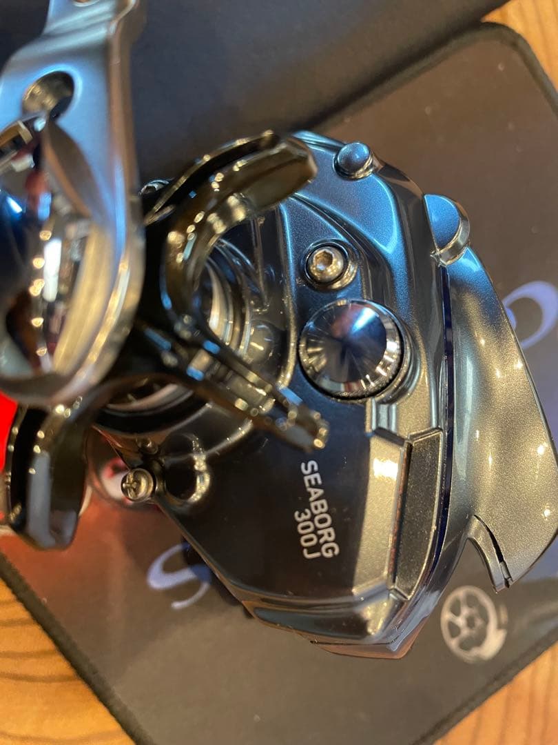 Daiwa 14 SEABORG 300J 電動リール