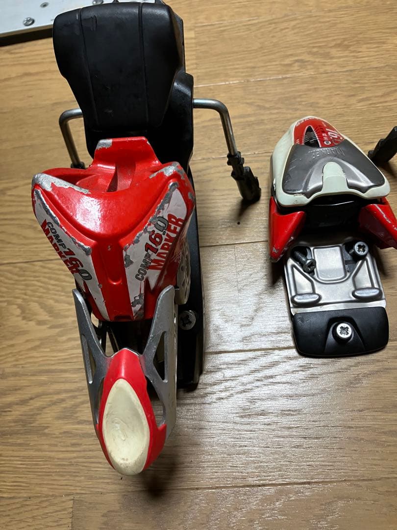 marker COMP 16 スキービンディング