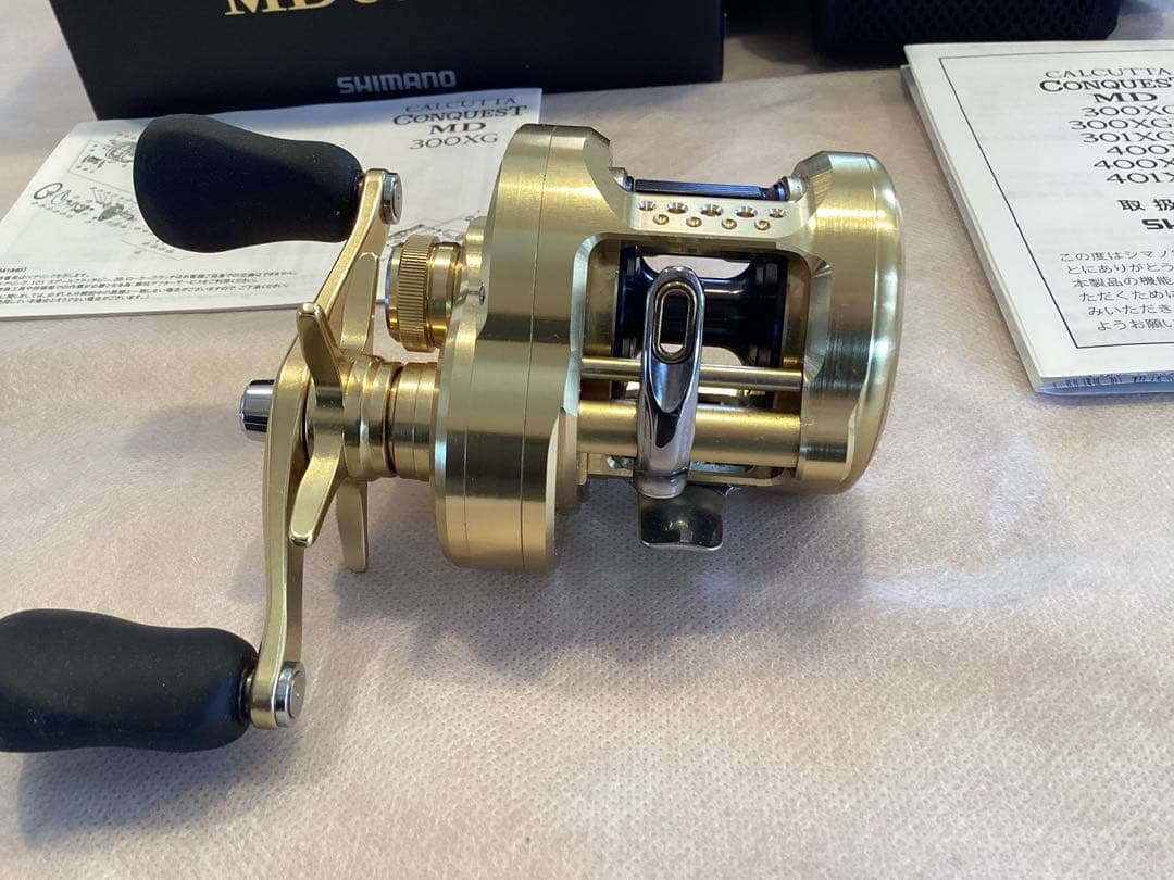 シマノ カルカッタ コンクエストMD 300 XG SHIMANO