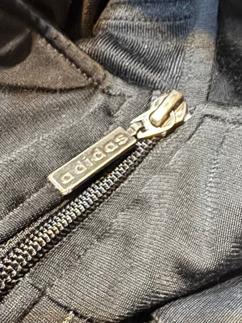 05年製 adidas ジャージトップ ジャケット ストライプ サイズL 黒