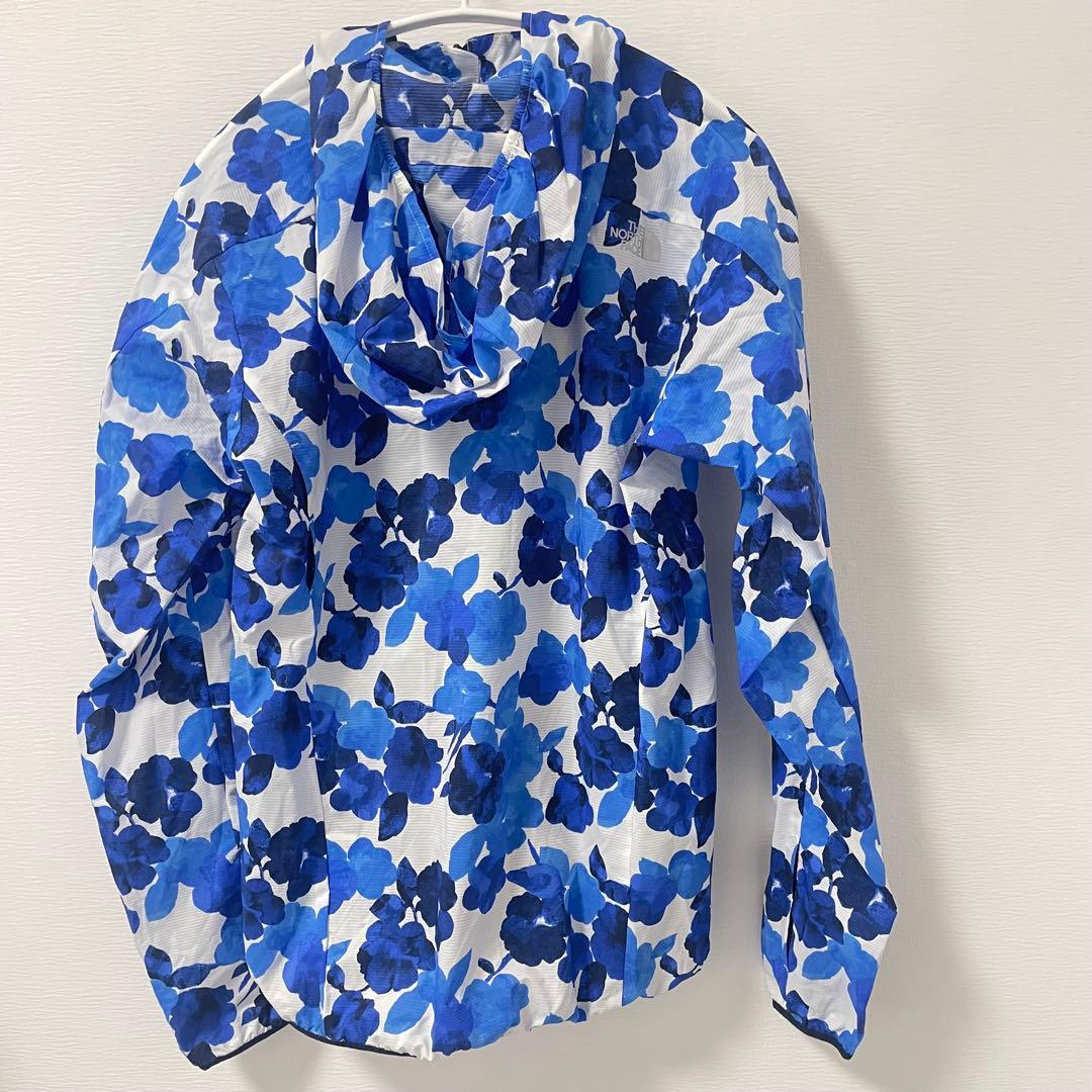 【美品】THE NORTH FACE フード付きウィンドブレーカー　　薄手　M