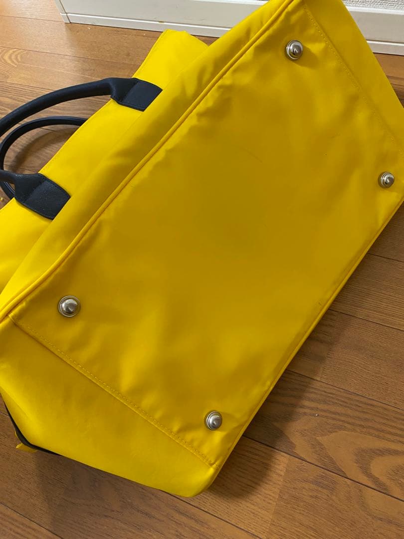 美品！マンシングウェア　イエロー ゴルフバッグ
