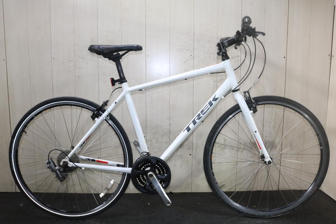トレックTREK FX2 700C アルミ 24速 510mm クロスバイク