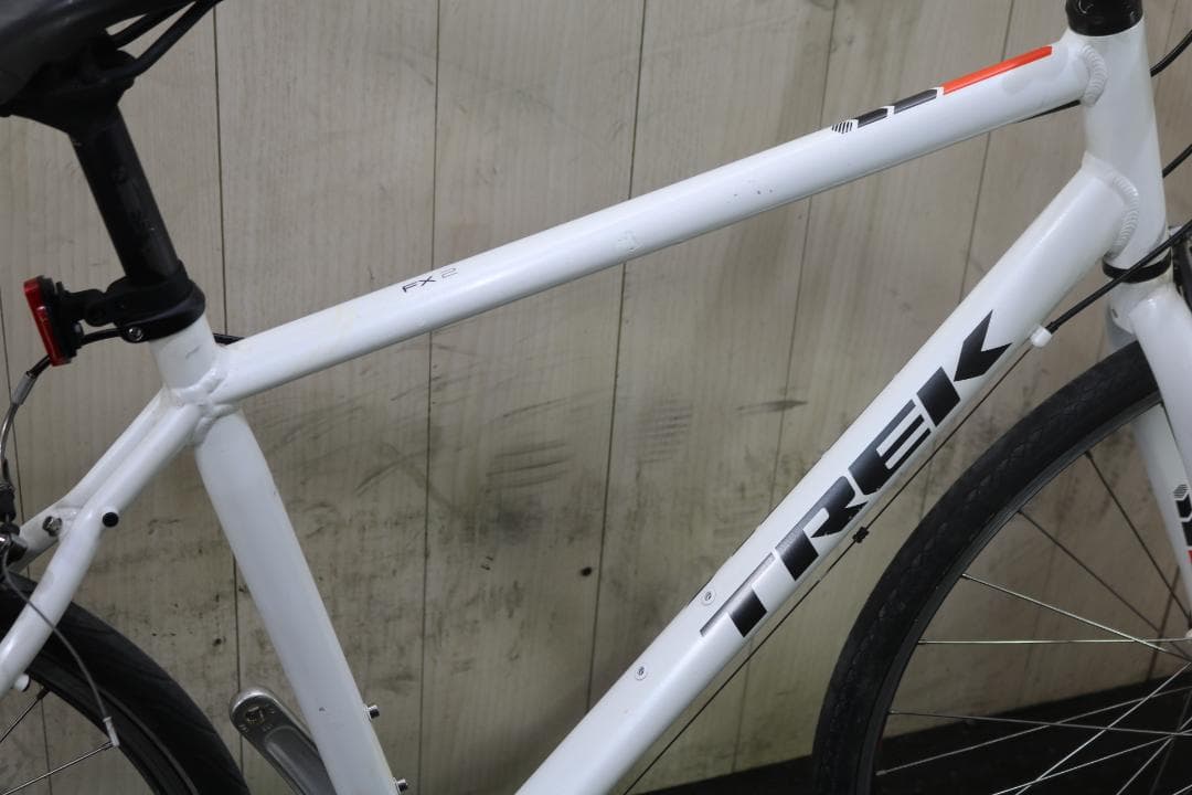 トレックTREK FX2 700C アルミ 24速 510mm クロスバイク
