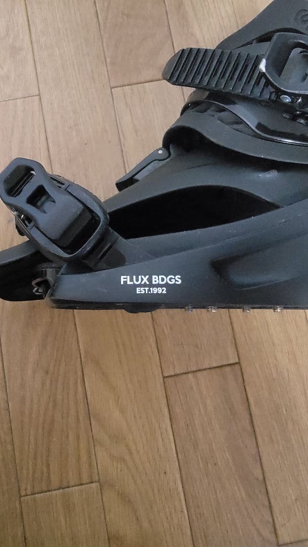 FLUX XF サイズ：M