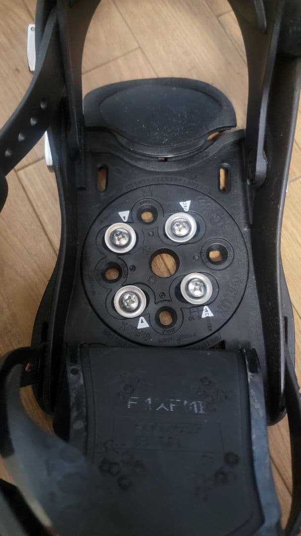 FLUX XF サイズ：M