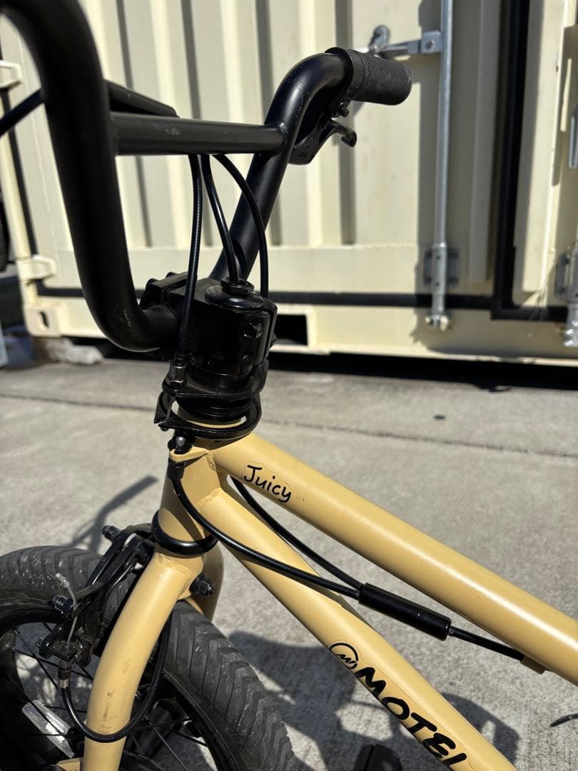 MOTEL WORKS Juicy BMX 自転車