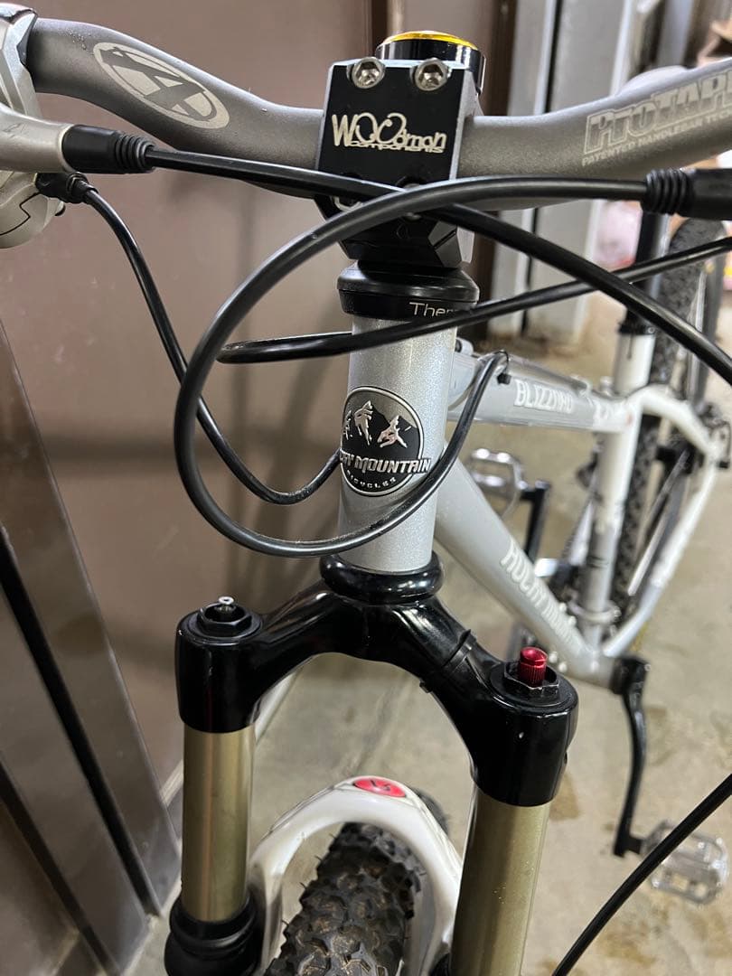 ロッキーマウンテン 26インチ MTB カスタム多数 高性能