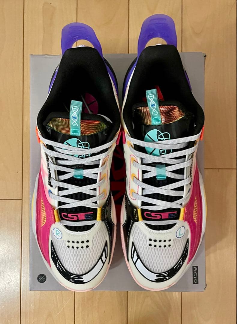 LI-NING、WADE ALL CITY 10、US 11