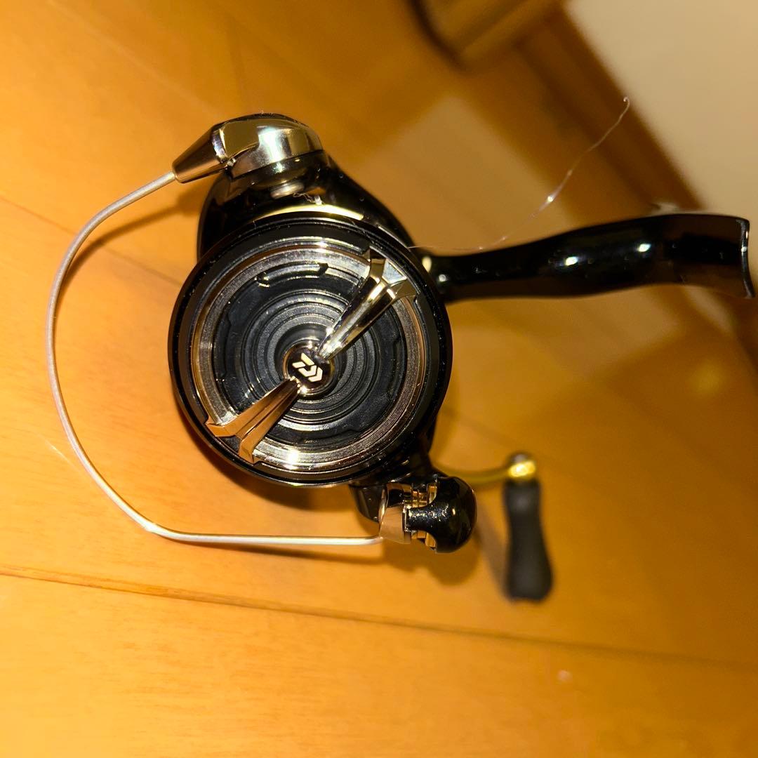 Daiwa LEGALIS LT2500S-XH スピニングリール