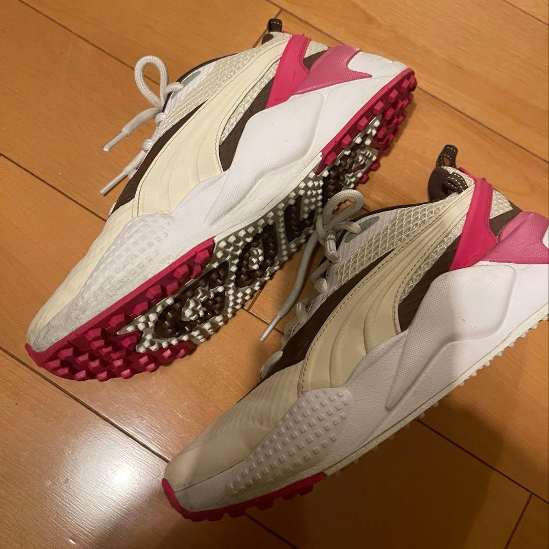 【ほぼ新品】防水 PUMAゴルフレディースシューズ23.0