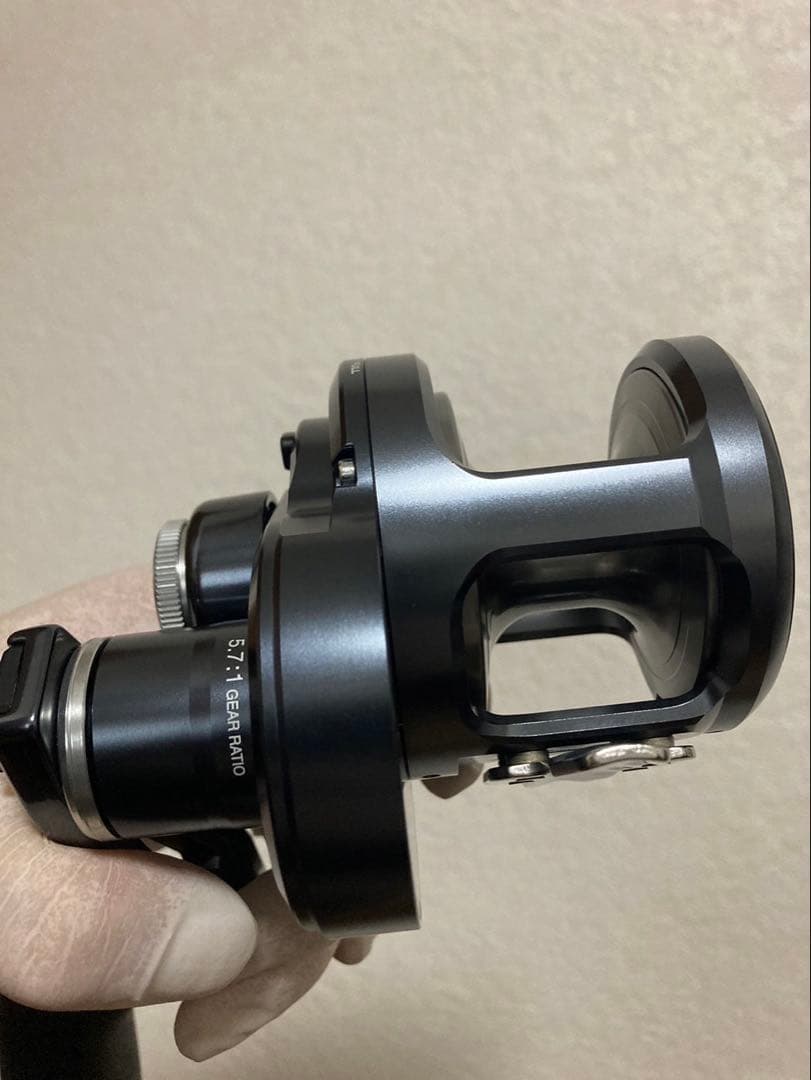 シマノ　24オシアジガーLD 2500MG おまけ付きPE4号500m