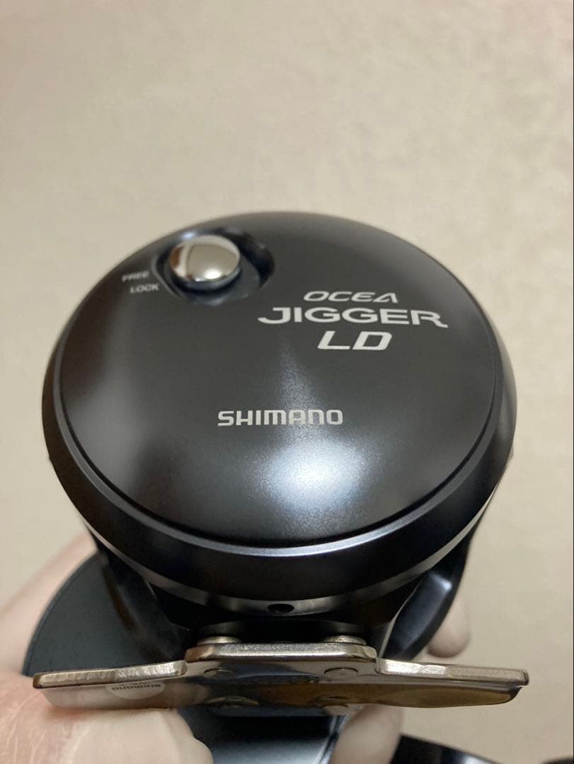 シマノ　24オシアジガーLD 2500MG おまけ付きPE4号500m