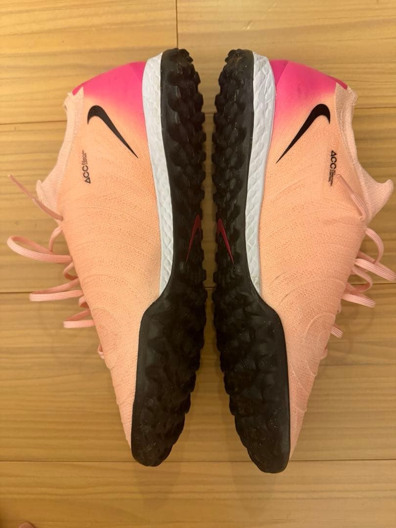 NIKE ファントムGX2 プロTF 27cm