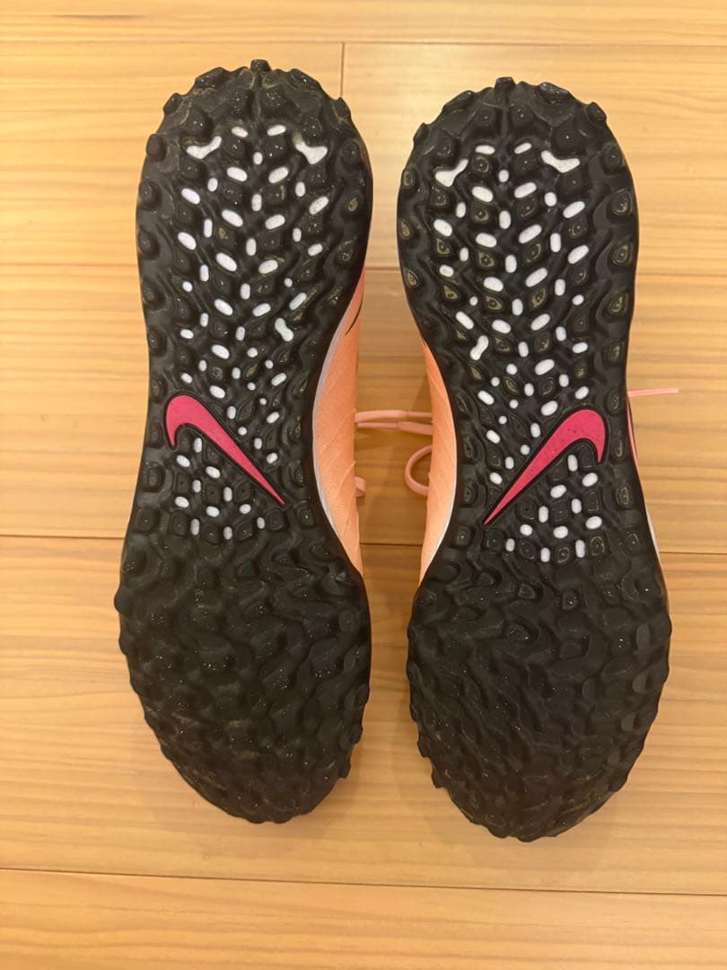 NIKE ファントムGX2 プロTF 27cm