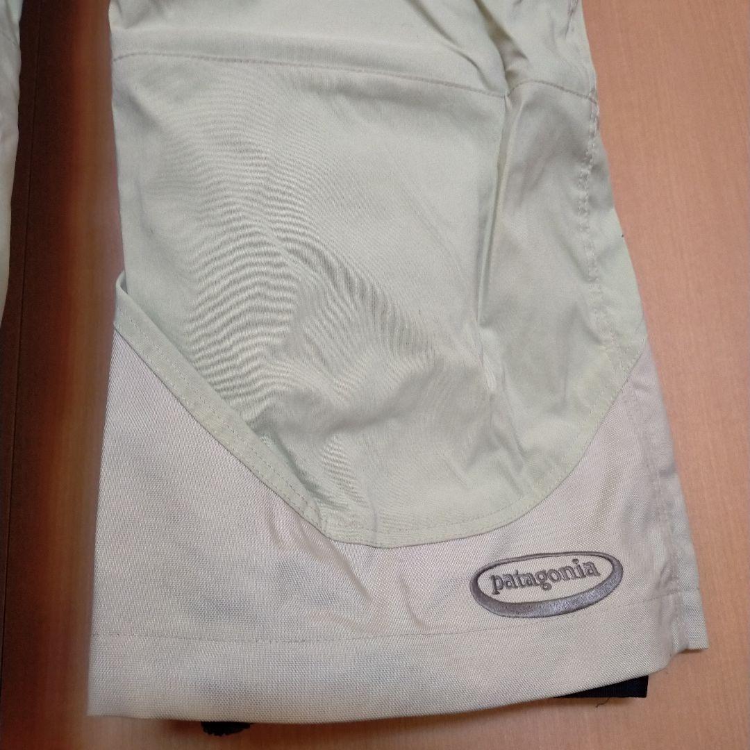 patagoniaスノーボードパンツ　レデース
