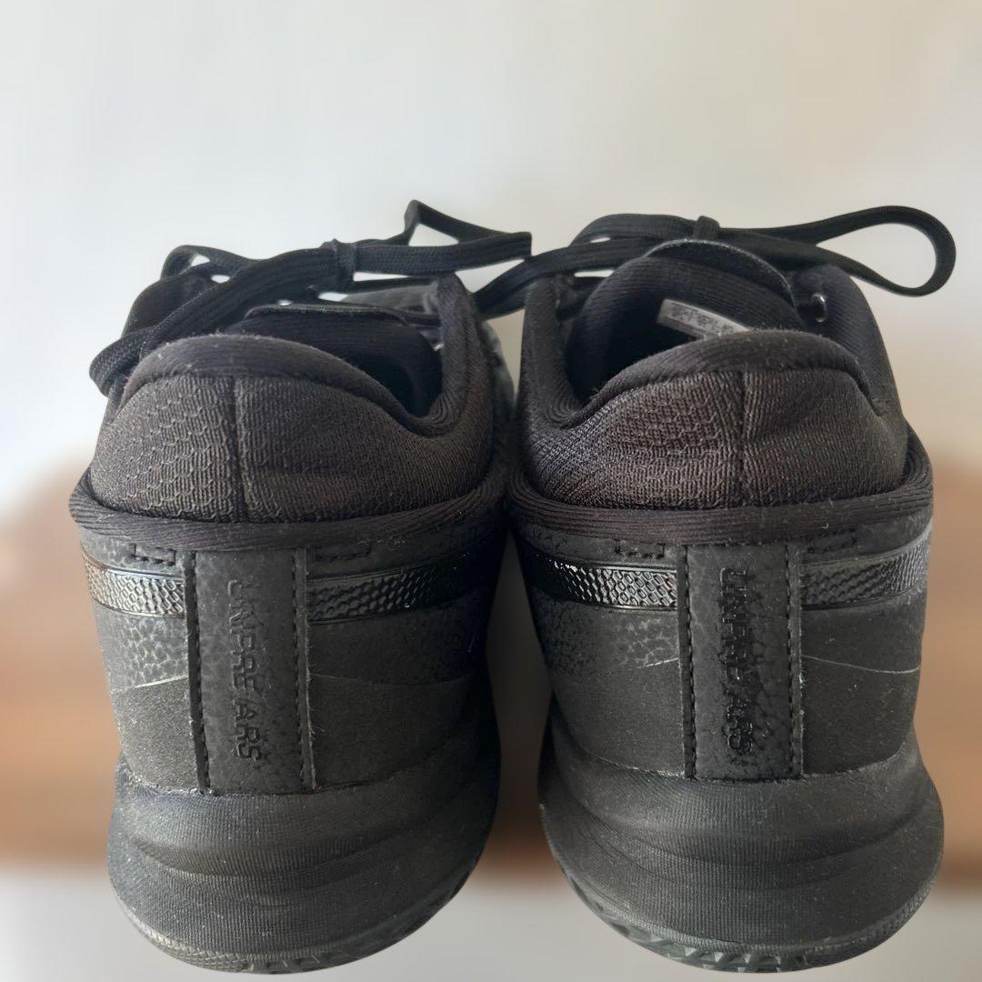 ASICS UNPREARS LOW 審判用 バッシュ27.5cm