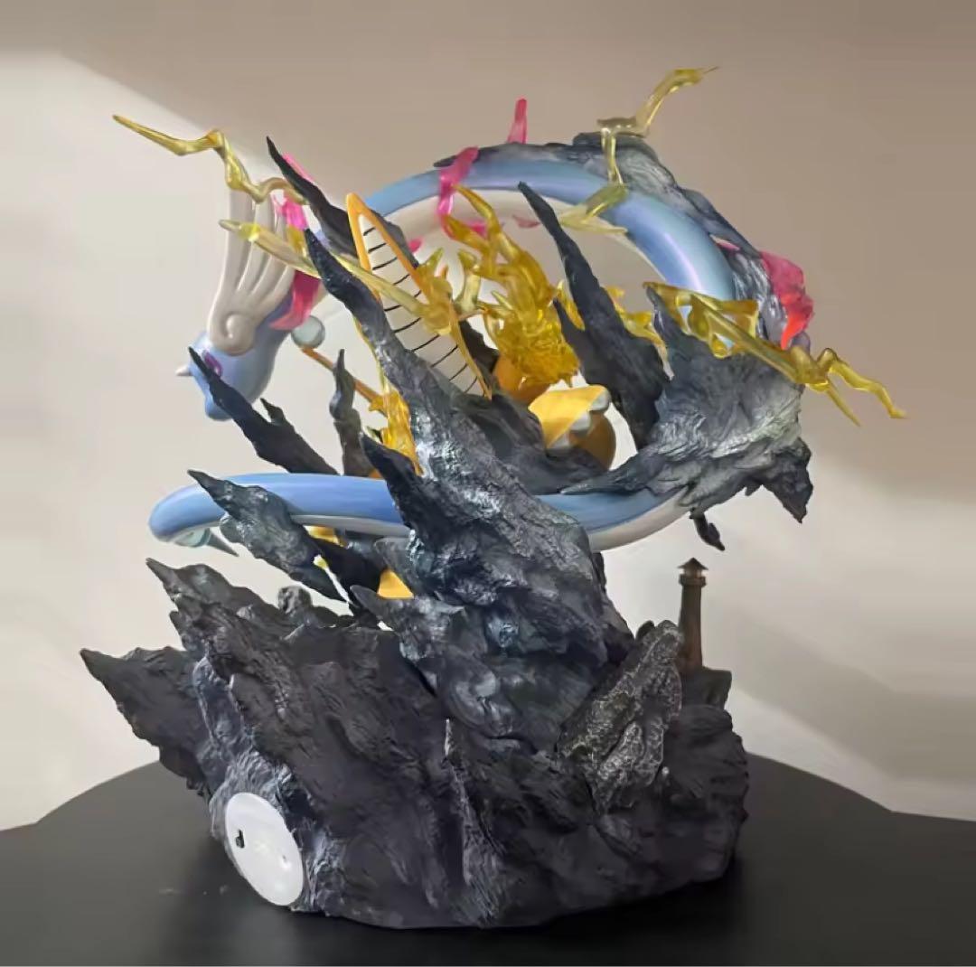 ポケモン カイリュー 三代進化系 ジオラマGK 発光装飾品モデル 約30cm 竜