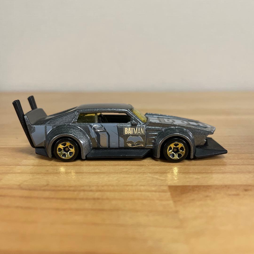 レア　ホットウィール　マッドマンガ　２台セット　バットマン　エクスプレス