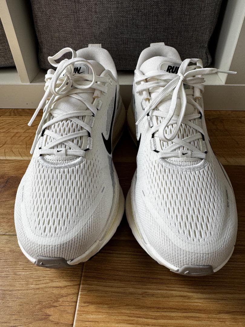 Nike Vomero ナイキ　ボメロ18 27cm