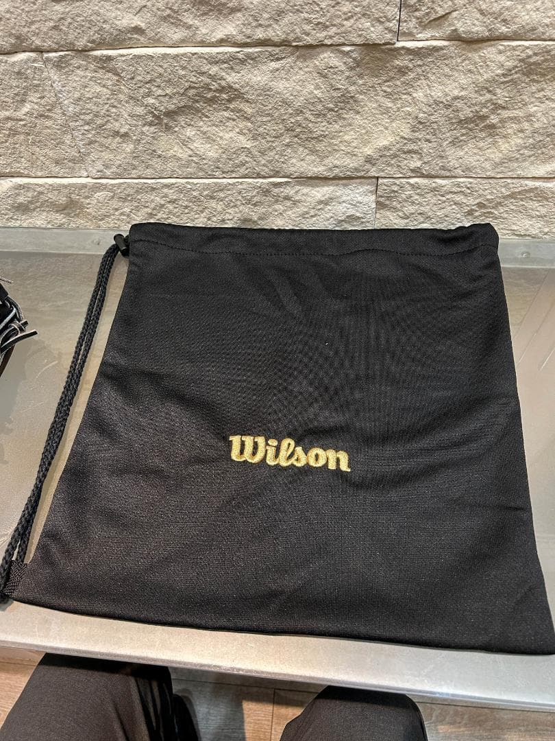 Wilson staff ウィルソン 硬式用 右用 投手用 グローブ 中古品