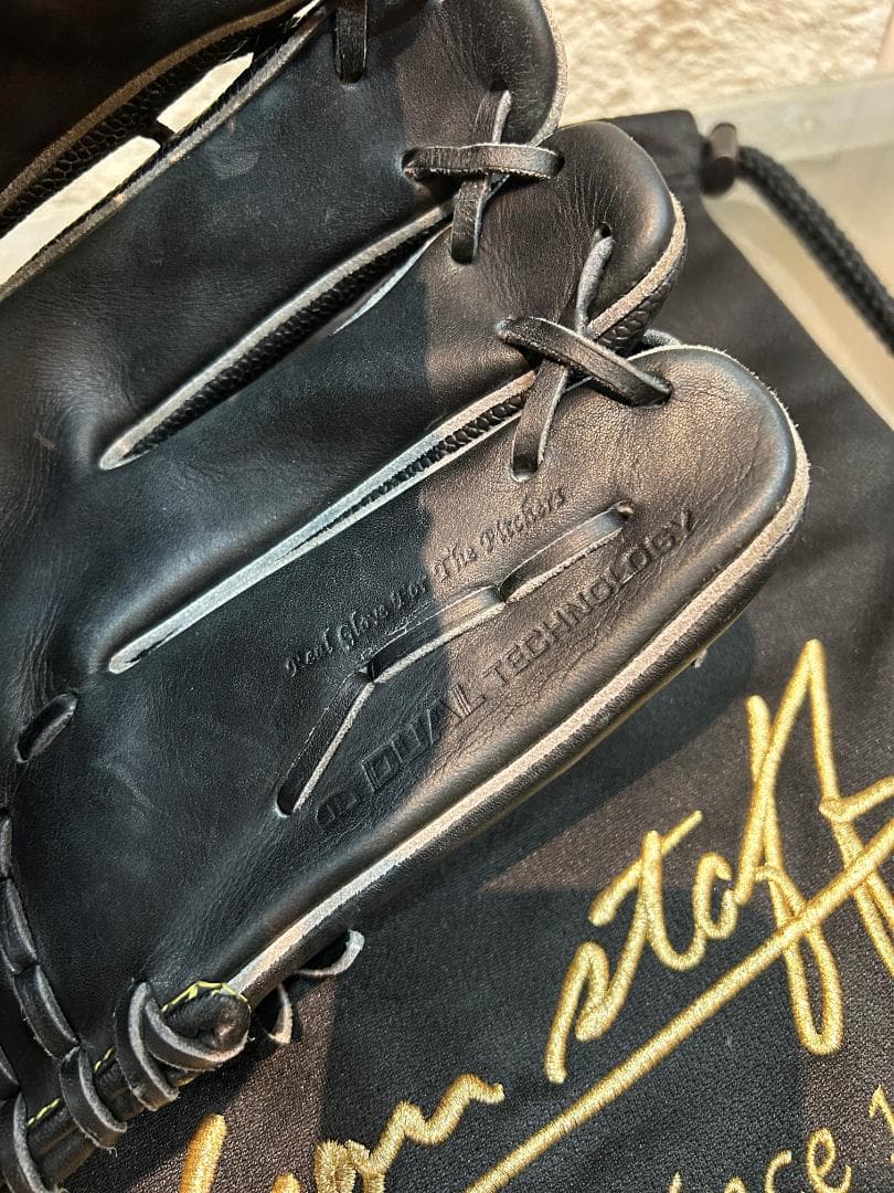 Wilson staff ウィルソン 硬式用 右用 投手用 グローブ 中古品